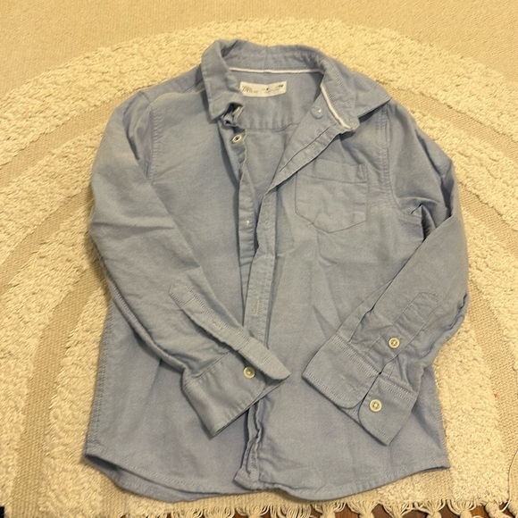 Dress shirt - Picture 1 of 1